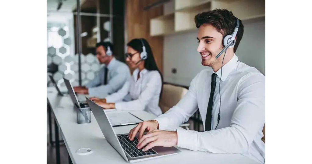 Leveraging VN Call Center for Efficient Customer Communication